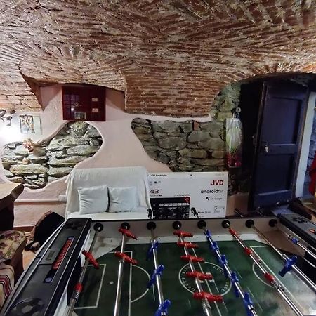 فيلا The Golden Eagle - Chalet A Champdepraz أَويستا المظهر الخارجي الصورة
