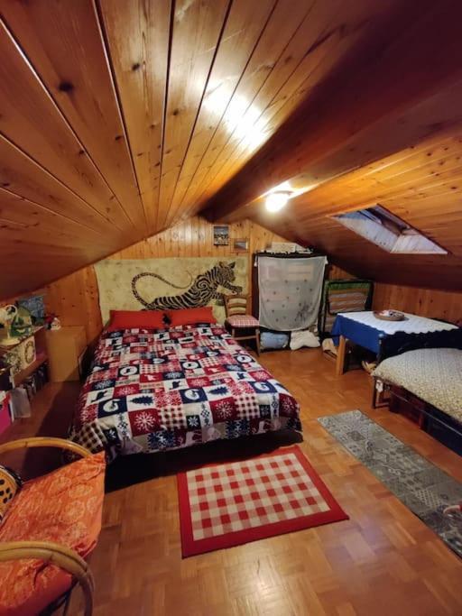 فيلا The Golden Eagle - Chalet A Champdepraz أَويستا المظهر الخارجي الصورة
